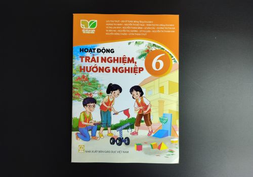 SGK Hoạt động trải nghiệm, hướng nghiệp - L6 - Kết Nối