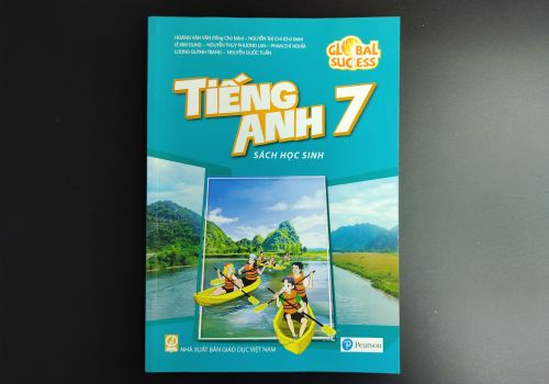 SGK Tiếng anh - L7