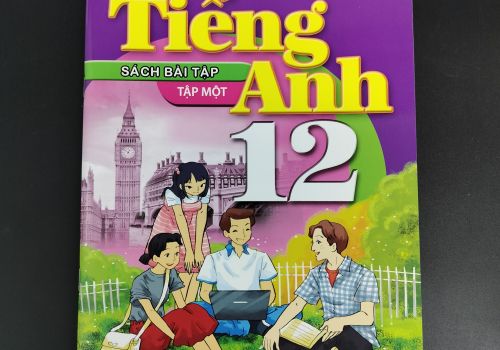SBT TIẾNG ANH - L12/1