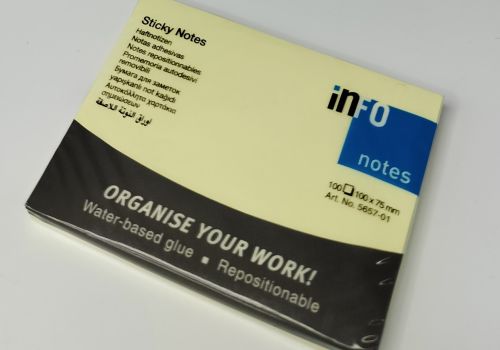 Giấy nhớ đức info 3*4