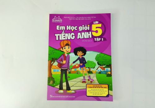 Em Học Giỏi Tiếng Anh Lớp 5/1