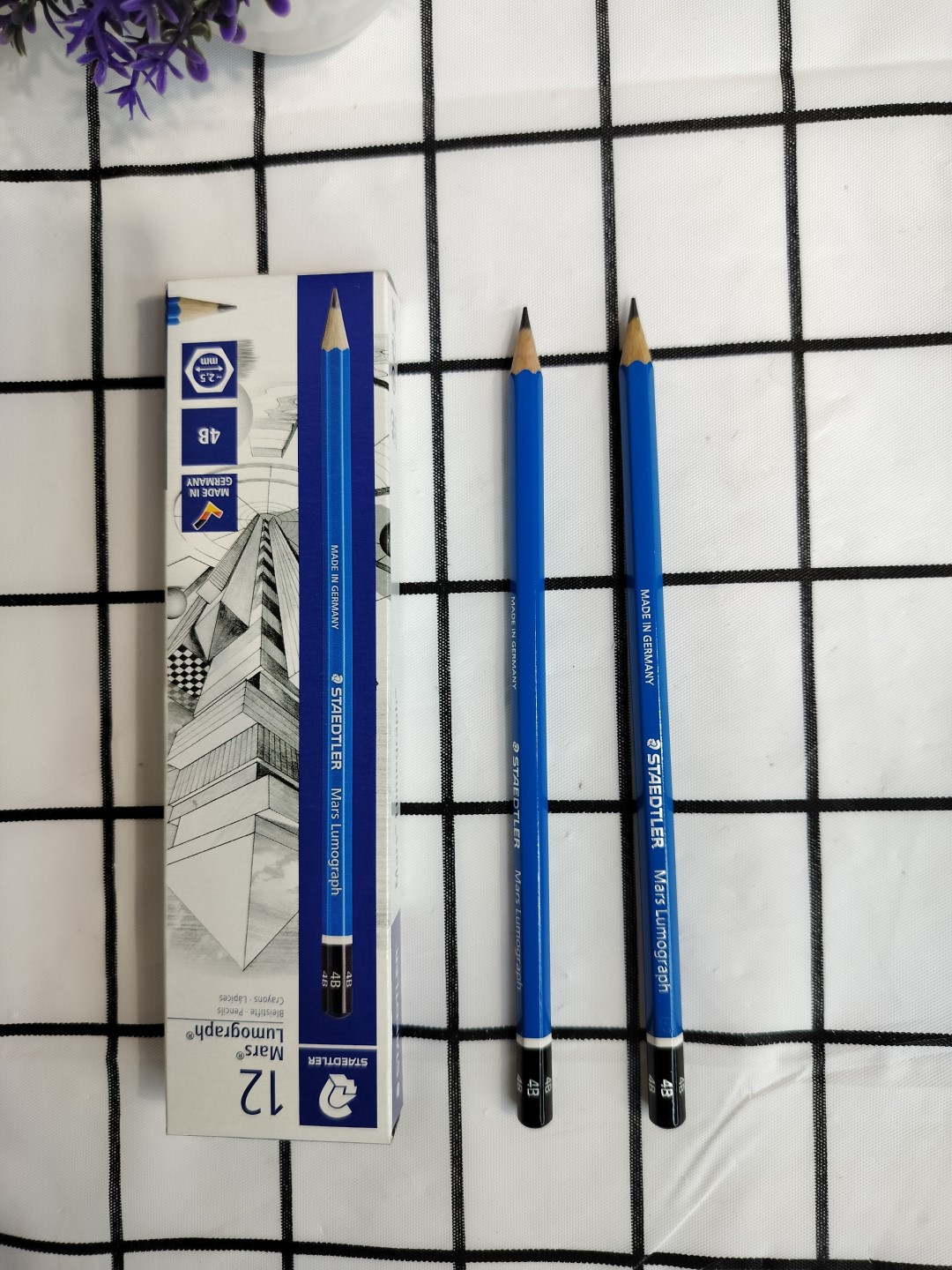 z4594678350579_f2f2917efedeed42e16a342b13f51578